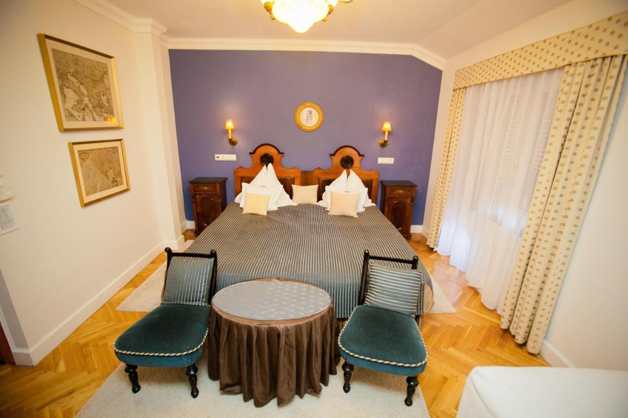 Boutique Hotel Szarcsa Szekesfehervar Bagian luar foto